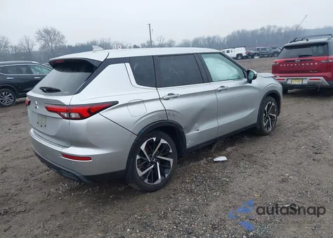 2022 Mitsubishi Outlander Es 2.5 S-Awc z USA, uszkodzony, nr VIN JA4J4TA81NZ018731